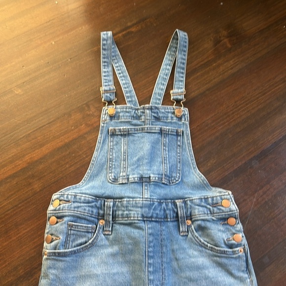 Universal Threads Long Light Wash Denim Overalls Raw Hem Stretch Blues 00/24 - Picture 3 of 8